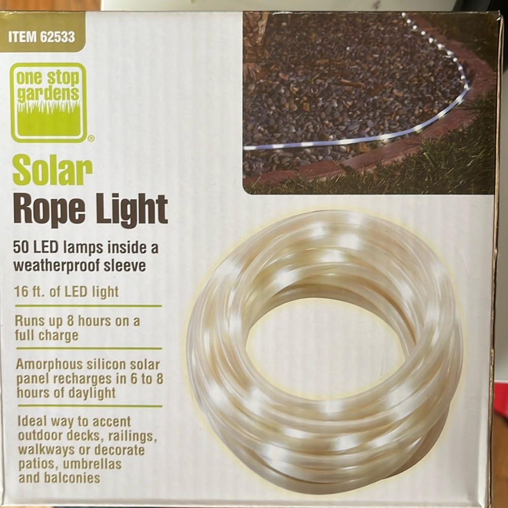 Solar rope lights